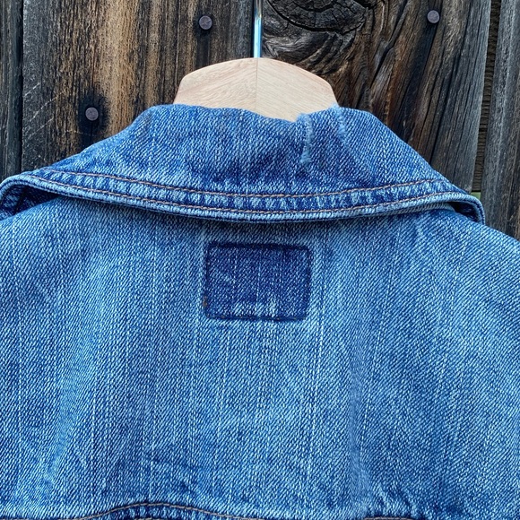 American Eagle. Classic Denim Vest. Women Size Small. - Picture 4 of 6